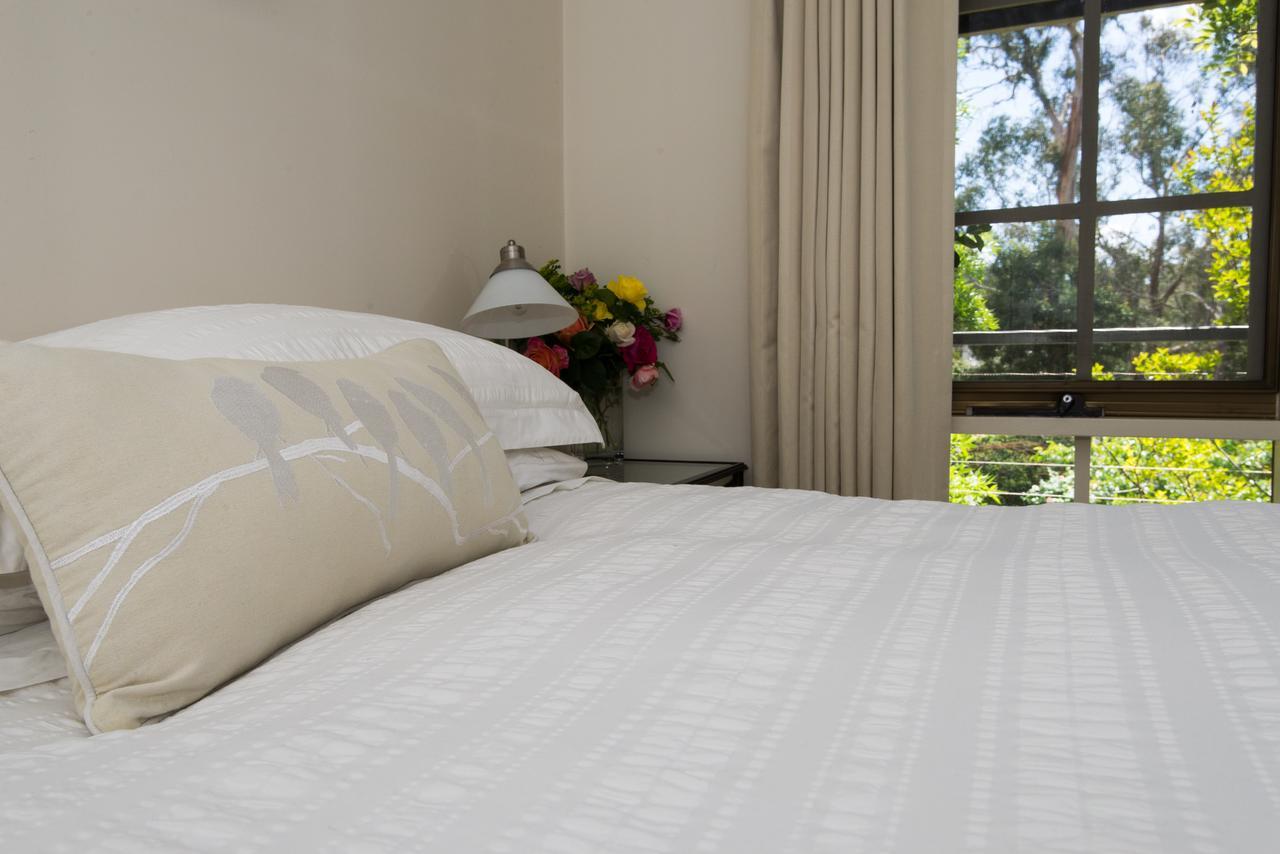 Hollyhock Bed & Breakfast แมซิดอน ภายนอก รูปภาพ